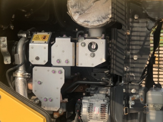 ขายรถตักล้อยาง KOMATSU WA100-7 ปี 2014 นำเข้าเองจากญี่ปุ่น สภาพสวยพร้อมใช้งาน มีVDOการทำงานครับ ขายรถตักล้อยาง KOMATSU WA100-7 ปี 2014 นำเข้าเองจากญี่ปุ่น สภาพสวยพร้อมใช้งาน มีVDOการทำงานครับ