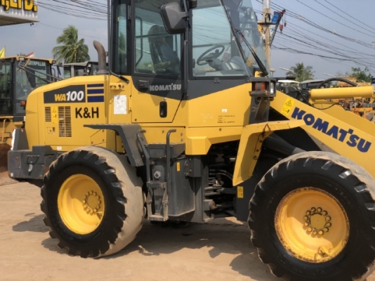 ขายรถตักล้อยาง KOMATSU WA100-7 ปี 2014 นำเข้าเองจากญี่ปุ่น สภาพสวยพร้อมใช้งาน มีVDOการทำงานครับ ขายรถตักล้อยาง KOMATSU WA100-7 ปี 2014 นำเข้าเองจากญี่ปุ่น สภาพสวยพร้อมใช้งาน มีVDOการทำงานครับ