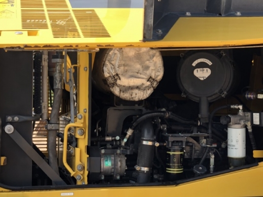 ขายรถตักล้อยาง KOMATSU WA320-6 นำเข้าเองจากญี่ปุ่น สภาพสวยพร้อมใช้งาน มีVDOการทำงานครับ ขายรถตักล้อยาง KOMATSU WA320-6 นำเข้าเองจากญี่ปุ่น สภาพสวยพร้อมใช้งาน มีVDOการทำงานครับ