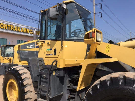 ขายรถตักล้อยาง KOMATSU WA320-6 ปี 2013 นำเข้าเองจากญี่ปุ่น สภาพสวยพร้อมใช้งาน มีVDOการทำงานครับ ขายรถตักล้อยาง KOMATSU WA320-6 ปี 2013 นำเข้าเองจากญี่ปุ่น สภาพสวยพร้อมใช้งาน มีVDOการทำงานครับ
