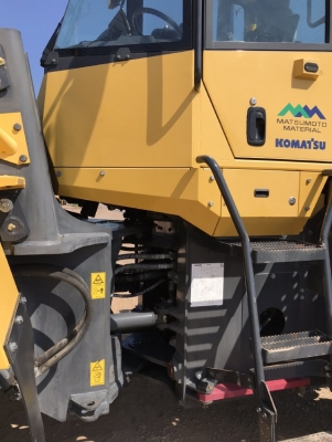 ขายรถตักล้อยาง KOMATSU WA320-6 ปี 2013 นำเข้าเองจากญี่ปุ่น สภาพสวยพร้อมใช้งาน มีVDOการทำงานครับ ขายรถตักล้อยาง KOMATSU WA320-6 ปี 2013 นำเข้าเองจากญี่ปุ่น สภาพสวยพร้อมใช้งาน มีVDOการทำงานครับ