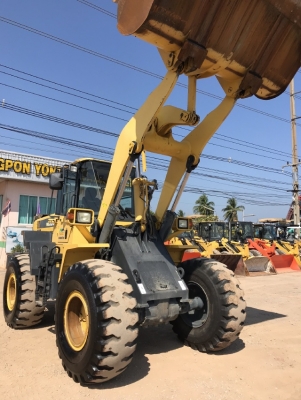 ขายรถตักล้อยาง KOMATSU WA320-6 ปี 2013 นำเข้าเองจากญี่ปุ่น สภาพสวยพร้อมใช้งาน มีVDOการทำงานครับ ขายรถตักล้อยาง KOMATSU WA320-6 ปี 2013 นำเข้าเองจากญี่ปุ่น สภาพสวยพร้อมใช้งาน มีVDOการทำงานครับ