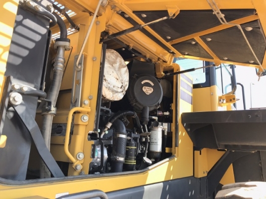 ขายรถตักล้อยาง KOMATSU WA320-6 ปี 2013 นำเข้าเองจากญี่ปุ่น สภาพสวยพร้อมใช้งาน มีVDOการทำงานครับ ขายรถตักล้อยาง KOMATSU WA320-6 ปี 2013 นำเข้าเองจากญี่ปุ่น สภาพสวยพร้อมใช้งาน มีVDOการทำงานครับ