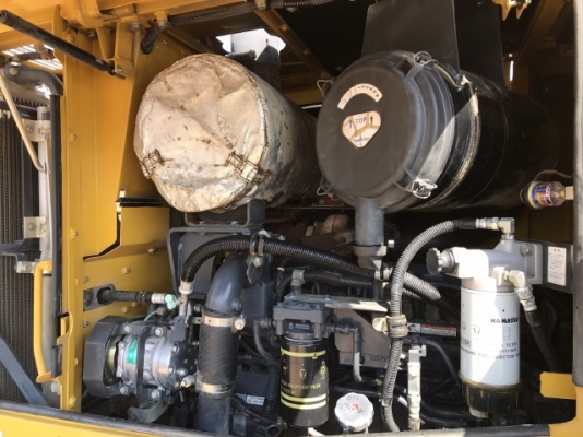 ขายรถตักล้อยาง KOMATSU WA320-6 ปี 2013 นำเข้าเองจากญี่ปุ่น สภาพสวยพร้อมใช้งาน มีVDOการทำงานครับ ขายรถตักล้อยาง KOMATSU WA320-6 ปี 2013 นำเข้าเองจากญี่ปุ่น สภาพสวยพร้อมใช้งาน มีVDOการทำงานครับ