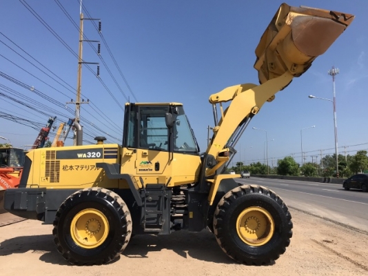 ขายรถตักล้อยาง KOMATSU WA320-6 ปี 2013 นำเข้าเองจากญี่ปุ่น สภาพสวยพร้อมใช้งาน มีVDOการทำงานครับ ขายรถตักล้อยาง KOMATSU WA320-6 ปี 2013 นำเข้าเองจากญี่ปุ่น สภาพสวยพร้อมใช้งาน มีVDOการทำงานครับ