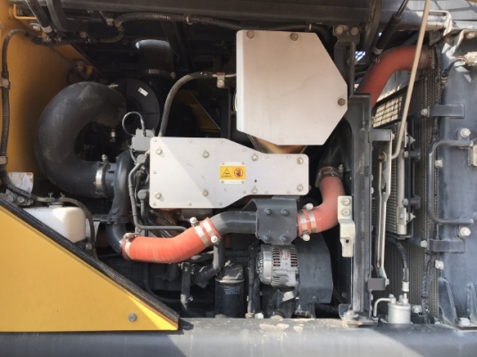 ขายรถตักล้อยาง KOMATSU WA320-7 ปี 2014 นำเข้าเองจากญี่ปุ่น สภาพสวยพร้อมใช้งาน ถึงเร็วๆนี้ครับ