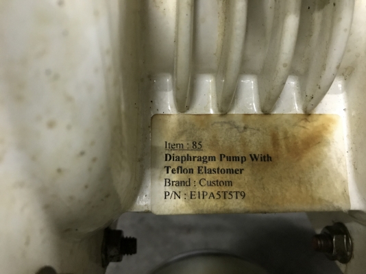 ขายปั๊มไดอะแฟรม Versa-Matic Pump made in USA. ขนาด 1นิ้ว สภาพสวย ดูดแรง พร้อมใช้งาน มี 2 ตัวครับ ราคาตัวละ 4,800 บาท