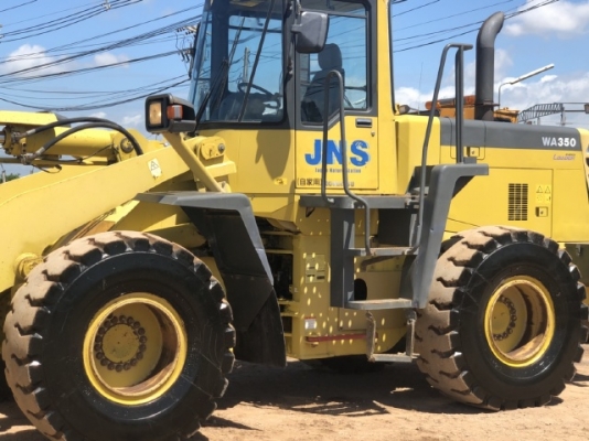 ขายรถตักล้อยาง KOMATSU WA350-3E รถนอกนำเข้าจากญี่ปุ่น สภาพสวยพร้อมใช้ มีVDOการทำงานครับ ขายรถตักล้อยาง KOMATSU WA350-3E รถนอกนำเข้าจากญี่ปุ่น สภาพสวยพร้อมใช้ มีVDOการทำงานครับ