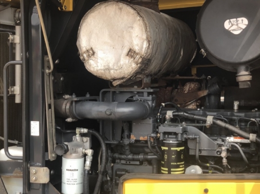 ขายรถตักล้อยาง KOMATSU WA380-6 ปี 2013 นำเข้าเองจากญี่ปุ่น สภาพสวยพร้อมใช้งาน มีVDOการทำงานครับ ขายรถตักล้อยาง KOMATSU WA380-6 ปี 2013 นำเข้าเองจากญี่ปุ่น สภาพสวยพร้อมใช้งาน มีVDOการทำงานครับ