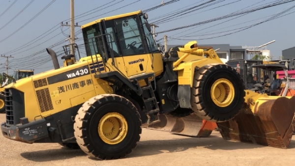ขายรถตักล้อยาง KOMATSU WA430-6 นำเข้าเองจากญี่ปุ่น สภาพสวยพร้อมใช้งาน มีVDOการทำงานครับ