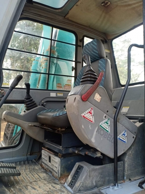 ขาย..KOBELCO SK120-3. มาร์คไฟว์ ซุปเปอร์ เก่านอกแท้ ใช้งานมา ห้าพันกว่าๆๆแทรคใหญ่ โทร 089-3818694จ๊อย ขาย..KOBELCO SK120-3. มาร์คไฟว์ ซุปเปอร์ เก่านอกแท้ ใช้งานมา ห้าพันกว่าๆๆแทรคใหญ่ โทร 089-3818694จ๊อย