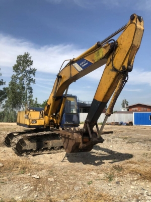 ขาย 285,000 KOBELCO sk200-2 sdl ตัวเดินใหญ่ เครื่องดี ปั้มแรง เอวแน่น แผ่นแทร็กหลวมบูมอาร์มมีรอยปะ เอกสารซื้อขาย รถอยู่ ปทุมธานี สามโคก 090-772-3710 090-772-3708