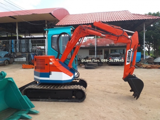 ขายรถขุด KUBOTA- KH30SR เครื่องยนต์คูโบต้าD1402 จำนวน 3 สูบ, คอนโทรลลูกหมาก, ปั๊มเฟือง 3 ตอน รถเดิมเ