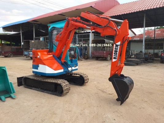 ขายรถขุด KUBOTA- KH30SR เครื่องยนต์คูโบต้าD1402 จำนวน 3 สูบ, คอนโทรลลูกหมาก, ปั๊มเฟือง 3 ตอน รถเดิมเ