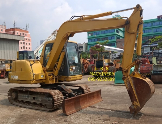 ขายรถแบ็คโฮ KOMATSU PC60-7