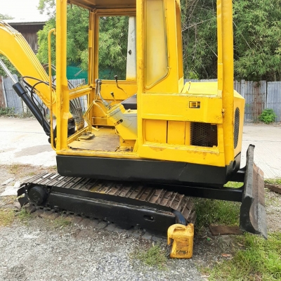 IHI-30 คอลโทรลสั้นใช้งานได้ดีราคา 115,000 IHI-30 คอลโทรลสั้นใช้งานได้ดีราคา 115,000