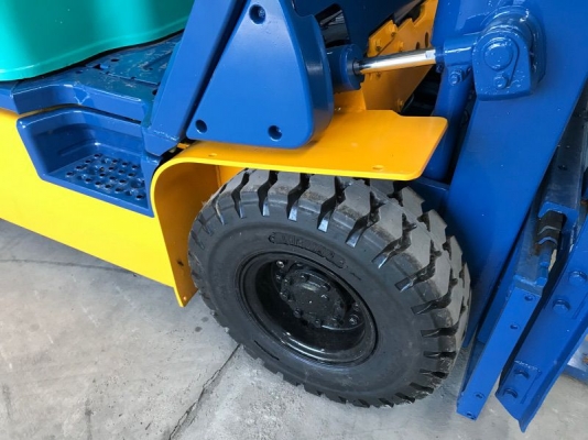komatsu fg15t-16สภาพดีเก่าญี่ปุ่นมีใบอินวอยไม่เคยใช้ในไทย komatsu fg15t-16สภาพดีเก่าญี่ปุ่นมีใบอินวอยไม่เคยใช้ในไทย