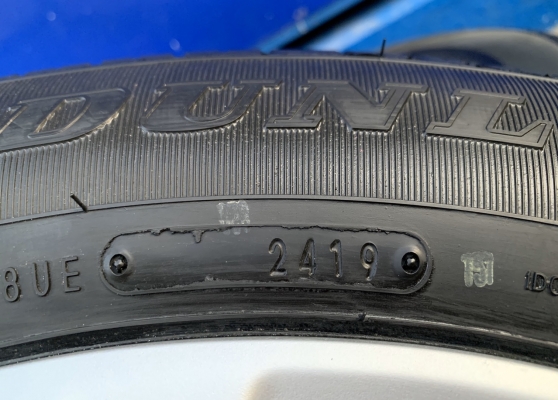 ล้อแม็ก 5รู114 Toyota (ลาย 10 ก้าน) ขอบ 16 พร้อมยางใหม่ป้ายแดง 215-65-16 Dunlop ปี 19 สวยกริ๊บ