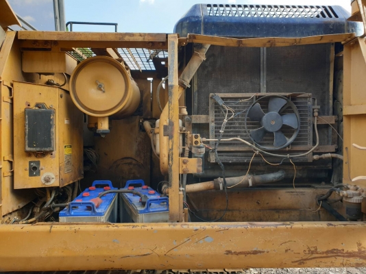 ขายรถแบคโฮมูมยาวCAT 320 V.2 L เอกสารเล่มทะเบียน ราคา.795,000 ต่อรอง รถพร้อมใช้งาน แอร์เย็นไฟฟ้าเต็ม มูมยาว 18 ม.เครื่องเดิมๆแรง ปั้มเดิมๆ เอวมีขยับนิดหน่อย สีเดิม สนใจนัดลองรถได้ที่ 081-3531946 ต่อ.บางนา รถอยู่ กทม