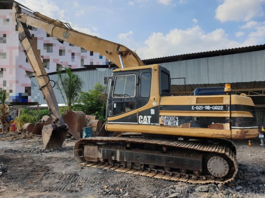 ขายรถแบคโฮมูมยาวCAT 320 V.2 L เอกสารเล่มทะเบียน ราคา.795,000 ต่อรอง รถพร้อมใช้งาน แอร์เย็นไฟฟ้าเต็ม มูมยาว 18 ม.เครื่องเดิมๆแรง ปั้มเดิมๆ เอวมีขยับนิดหน่อย สีเดิม สนใจนัดลองรถได้ที่ 081-3531946 ต่อ.บางนา รถอยู่ กทม