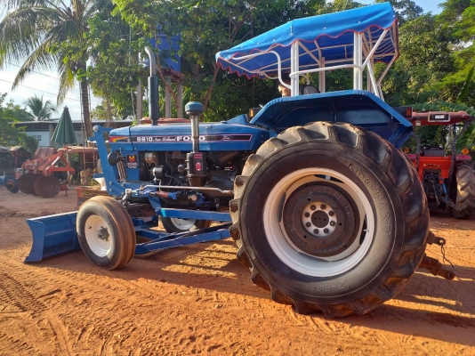 ขายรถไถ FORD 6610 มีเล่ม พร้อมโอน สดได้ ผ่อนได้ ราคา 275,000 บาทสนใจโทร 0952503888