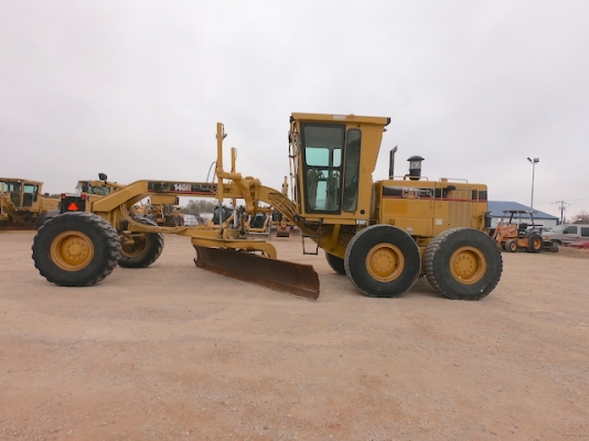 Stock USA ขายรถเกรด  140H#2ZK052xx ราคาเร้าๆ โทร. 092-929-9942 ธีรเทพ (แบงค์)