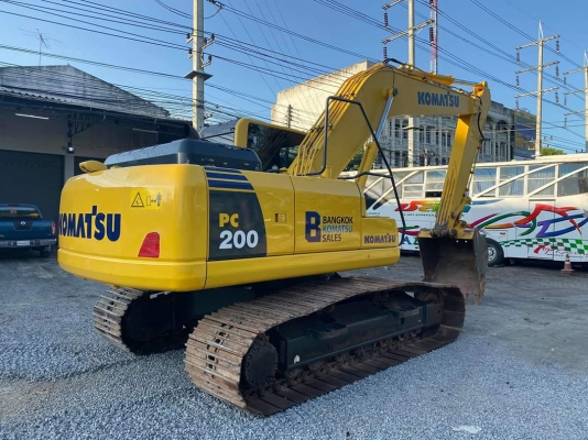 Komatsu 200-8 MO กล้องหลังจอเหลือง กรองอากาศ ใช้งาน 5000ช.มเล่มทะเบียน เจ้าของขายเอง