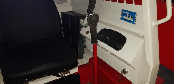 รถตักเอนกประสงค์ TCM BOBCAT 605  เครื่องยนต์คูโบต้า 4 สูบ ระบบขับเคลื่อน 4 ล้อ นำเข้าจากญี่ปุ่น อายุการใช้งาน 2,000 ชั่วโมง ปั๊มนิ้วและมี Oil Cooler ระบายความร้อนไฮดรอลิค น้ำหนักรถ 2,205 kg ราคา 295,000บาท รับรองคุณภาพ #kpgแทรคเตอร์ 081-8416818 , 083