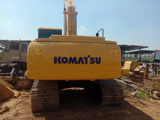 ขาย 1,190,000 แบคโฮบูมยาว  KOMATSU pc 200-7 เล่มทะเบียน ไฟฟ้าครบ เครื่องดี ปั้มแรง เอวแน่น ช่วงล่างสวย รถสวยพร้อมใช้งาน รถอยู่ ปทุมธานี  090-772-3710 090-772-3708