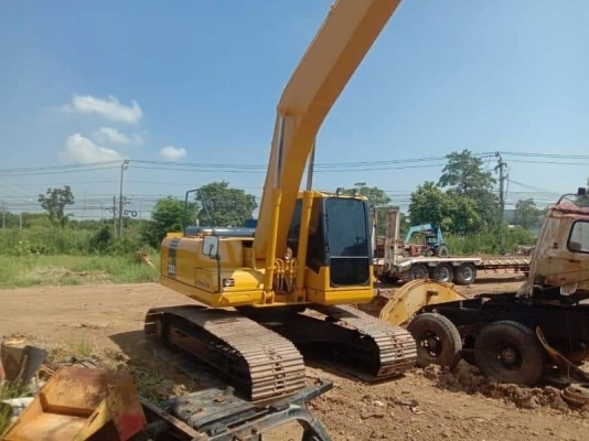 ขาย 1,190,000 แบคโฮบูมยาว  KOMATSU pc 200-7 เล่มทะเบียน ไฟฟ้าครบ เครื่องดี ปั้มแรง เอวแน่น ช่วงล่างสวย รถสวยพร้อมใช้งาน รถอยู่ ปทุมธานี  090-772-3710 090-772-3708