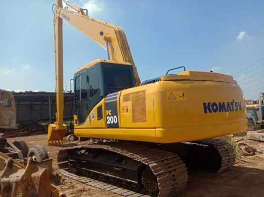 ขาย 1,190,000 แบคโฮบูมยาว  KOMATSU pc 200-7 เล่มทะเบียน ไฟฟ้าครบ เครื่องดี ปั้มแรง เอวแน่น ช่วงล่างสวย รถสวยพร้อมใช้งาน รถอยู่ ปทุมธานี  090-772-3710 090-772-3708