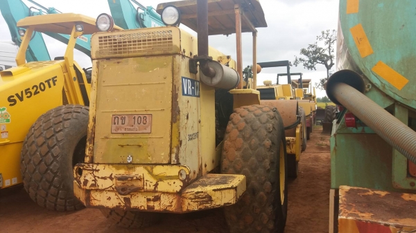 ขายรถบดสั่นสะเทือน 2 เพลาBOMAXเอกสารทะเบียน