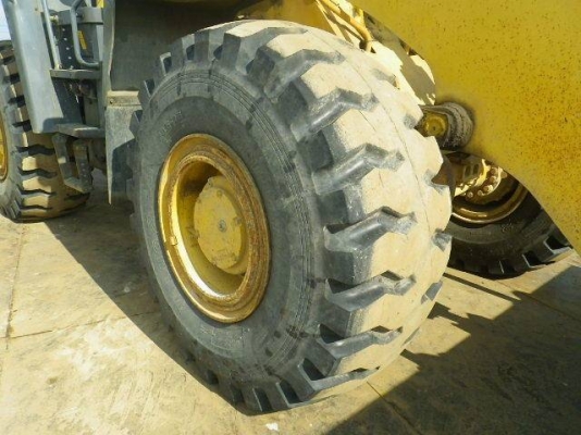 ขาย KOMATSU WA400-3 นำเข้าจากญี่ปุ่น โทร&bull;090-986-2521 อ๊อบ