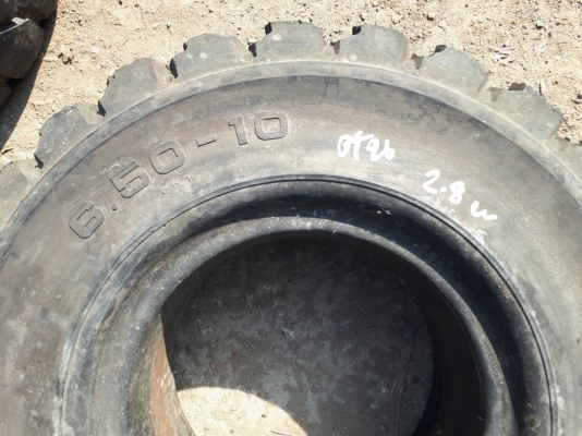 ขาย ยางตัน สำหรับรถยก โฟล์คลิฟต์ ขอบ 6.50-10 ราคาเส้นละ 2,800 บาท