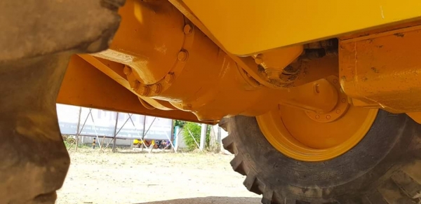 งานเนียน #KOMATSU510 เครื่องยนต์4D105  เก่านอกไม่เคยใช้งานในไทย เครื่องเดิมยางเดิมYOKOHAMA เพิ่มเติมคือความสะอาดละมุนละไม ราคา665,000 บาท สนใจสอบถามได้ครับ 083-4355829 , 081-8416818 #KPGแทรคเตอร์ หรือ กดไปที่ลิ้งค์้เพื่อสอบถาม Line: https://line.me/R/ti/p