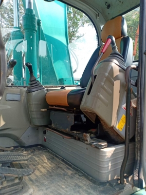 มาใหม่..KOBELCO SK135SR YY02. เก่านอกแท้ เดิมๆๆแทรคใหญ่ มีลายแย๊ก..ใช้งานมา ห้าพันกว่าๆๆ โทร 089-381869 จ๊อย มาใหม่..KOBELCO SK135SR YY02. เก่านอกแท้ เดิมๆๆแทรคใหญ่ มีลายแย๊ก..ใช้งานมา ห้าพันกว่าๆๆ โทร 089-381869 จ๊อย