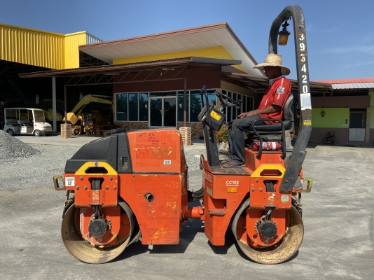 ขายรถบด2.5ตันDYNAPACรุ่นCC102รถนอกนำเข้าเอวอ่อนขับ2เพลาเครื่องดีเซล2สูบ สภาพดีพร้อมใช้งาน มีให้เลือกหลายคันหลายขนาดสนใจติดต่อ0818302909จิรโรจน์ Id Line:Jiraroj2909