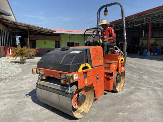 ขายรถบด2.5ตันDYNAPACรุ่นCC102รถนอกนำเข้าเอวอ่อนขับ2เพลาเครื่องดีเซล2สูบ สภาพดีพร้อมใช้งาน มีให้เลือกหลายคันหลายขนาดสนใจติดต่อ0818302909จิรโรจน์ Id Line:Jiraroj2909