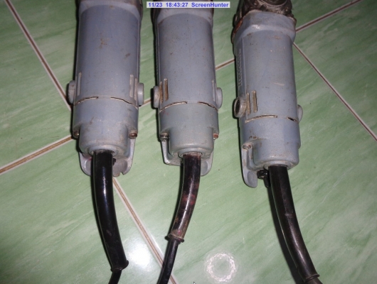 ขายเหมา เครื่องเจียร์ 4"MAKITA รุ่น 9500NB จากญี่ปุ่น 3000 พร้อมส่ง ขายเหมา เครื่องเจียร์ 4"MAKITA รุ่น 9500NB จากญี่ปุ่น 3000 พร้อมส่ง