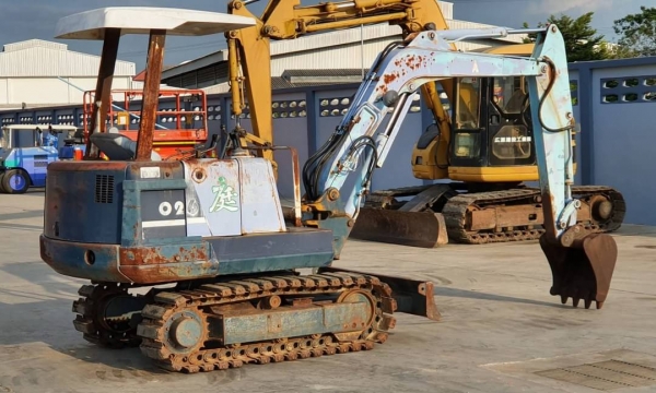 ขายด่วน185,000฿รถแบคโฮKUBOTAคูโบต้าKX26เทียบเท่าPC30เครื่องคูโบต้าตัวใหม่4สูบคอลโทลสั้นปั่มแรงรถนอกเพิ่งนำเข้ามาใหม่ยังไม่เคยใช้งานในเมืองไทยเลย