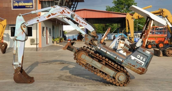 ขายด่วน185,000฿รถแบคโฮKUBOTAคูโบต้าKX26เทียบเท่าPC30เครื่องคูโบต้าตัวใหม่4สูบคอลโทลสั้นปั่มแรงรถนอกเพิ่งนำเข้ามาใหม่ยังไม่เคยใช้งานในเมืองไทยเลย