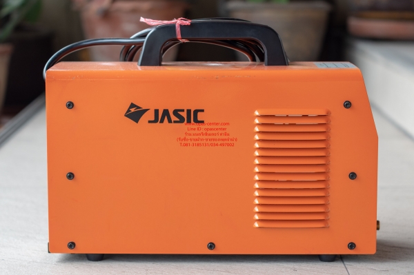 เครื่องเชื่อมอินเวอร์เตอร์ กระแสไฟเชื่อม 10-160 แอมป์ JASIC รุ่น ARC204E สภาพใหม่ ยกกล่อง