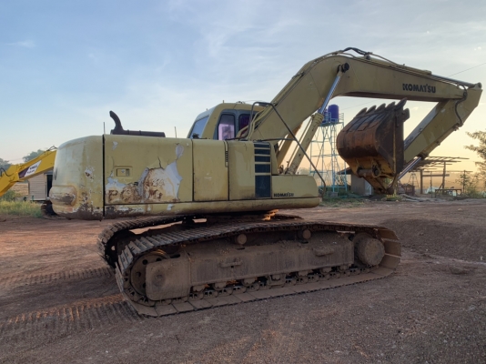 KOMATSU PC200-6 เอกสารเล่มทะเบียนราคา 580,000