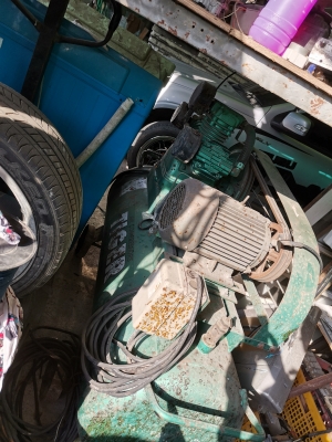 ขาย!! ปั้มลม.ไทเกอร์.ขนาด5แรง3สูบ.สภาพเดิมๆพร้อมใช้ ขาย!! ปั้มลม.ไทเกอร์.ขนาด5แรง3สูบ.สภาพเดิมๆพร้อมใช้