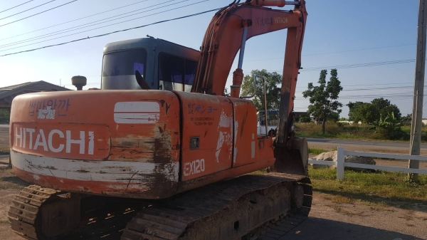 ขายรถแม็คโฮ HITACHI EX 120-3 สภาพเก่านอกไฟฟ้าเต็มสารอินวอย ขายรถแม็คโฮ HITACHI EX 120-3 สภาพเก่านอกไฟฟ้าเต็มสารอินวอย