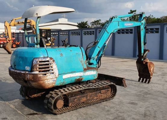 จองก่อนมีสิทธิก่อน ด่วนๆ 195,000บาทรถแบคโฮคูโบตา K30 คอลโทลสั้นน้ำมัน  ปั้มนี้วเทียบเท่า  PC30  รถนอกสถาพดีพร้อมใช้เพิ่งนำเข้ามายังไม่เคยใช้งานในไทยเลย     เครื่องคูโบต้า4สูบ  เครื่องดีปั้มเเรง  บูมอาร์มสวยช่างล่างดี  รถสวยไฟฟ้าเต็มเร็วแรงไม่โหลด  พร้อมใช