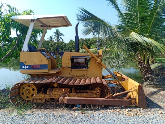 ขาย.KOMATSU D20PL-6. เก่านอกแท้  เดิมๆๆ  เครื่องปั๊มแห้ง...ใบ 70 พร้อมใช้ โทร 089-3818694 จ๊อย