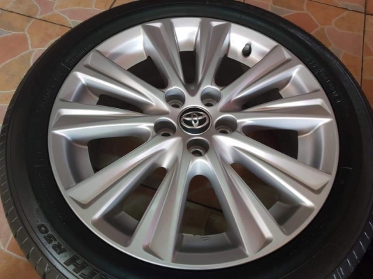 ล้อแม็ก Alphard Vellfire ขอบ 18 พร้อมยาง Toyo Tranpath R30(JP) 235/50R18 ผลิตปี 17  3 เส้น ปี 16  1 เส้น ขายถูกๆ ทั้งชุด 18900.- *** เทิร์นได้ รับบัตร ส่งทั่วไทย