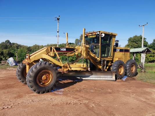 ขายรถเกรด 140 H สวยสีเดิม  ๆ