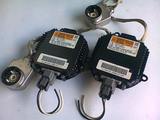 บัลลาสต์ไฟ XENON แท้ 100\% MADE IN JAPAN D2R D2S